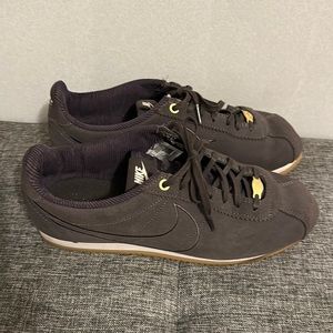 Gray Suede Nike Cortez Size 11 (Women’s)
